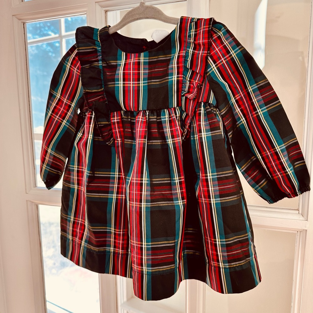 GAP Kids Plaid dress with Ruffle Accents 6-12 months